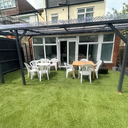 5 Bedroom House Se6 Лондон Экстерьер фото
