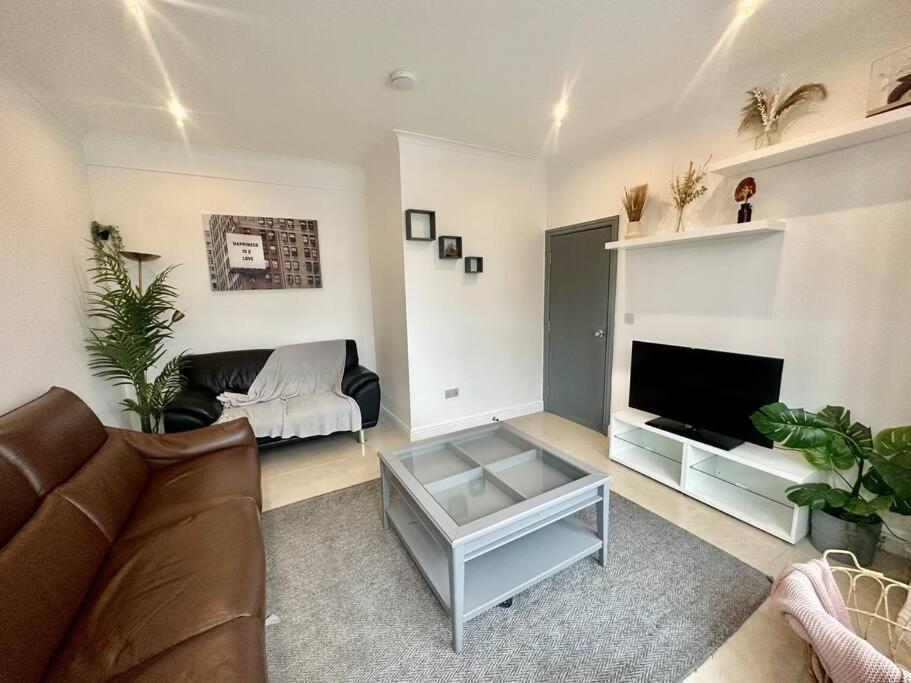 5 Bedroom House Se6 Лондон Экстерьер фото