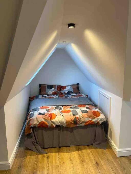 5 Bedroom House Se6 Лондон Экстерьер фото